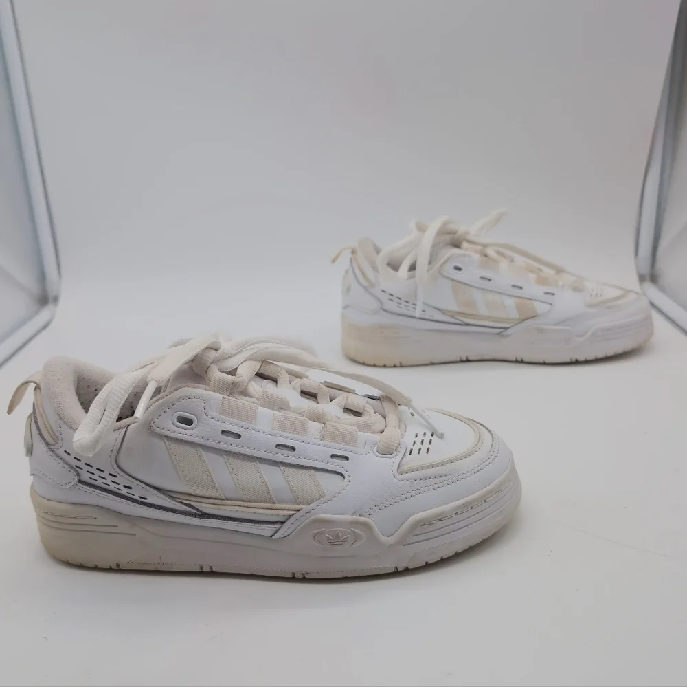 Adidas Adi2000 Sz 5.5 Classic Women's White Sneakers